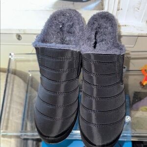 Cozy Black and Gray Quilted Indoor Slippers